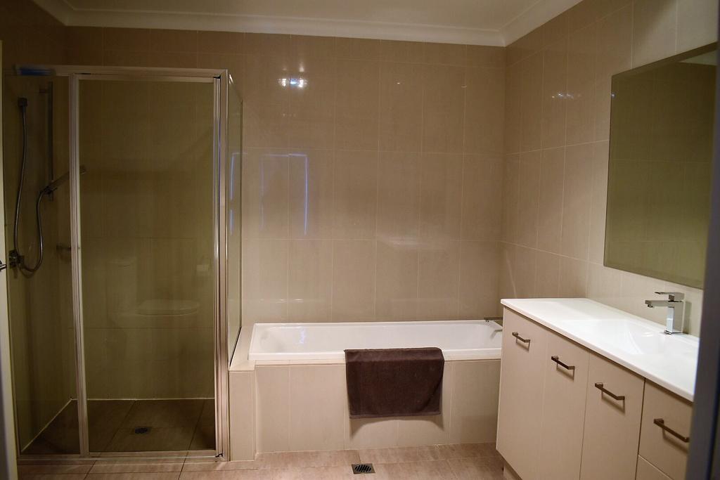 Griffith Prestige Apartments ภายนอก รูปภาพ